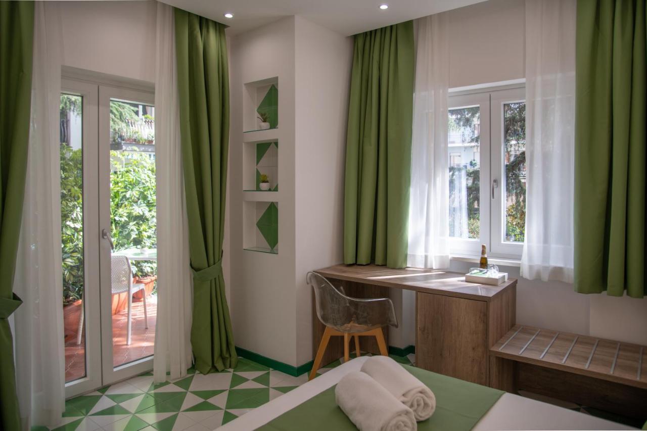 Gea Suite B&B ซอร์เรนโต ภายนอก รูปภาพ